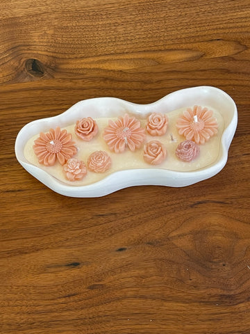 Blomljus i vågig skål