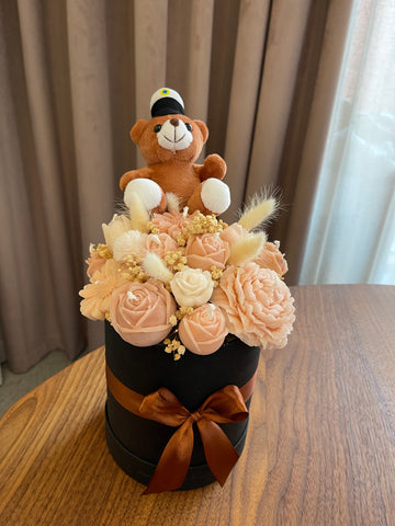 Student bukett beige med nalle